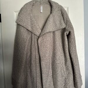 STYLUS Beige Knit Apparel